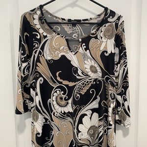 BLACK WHITE AND GOLD DRESS